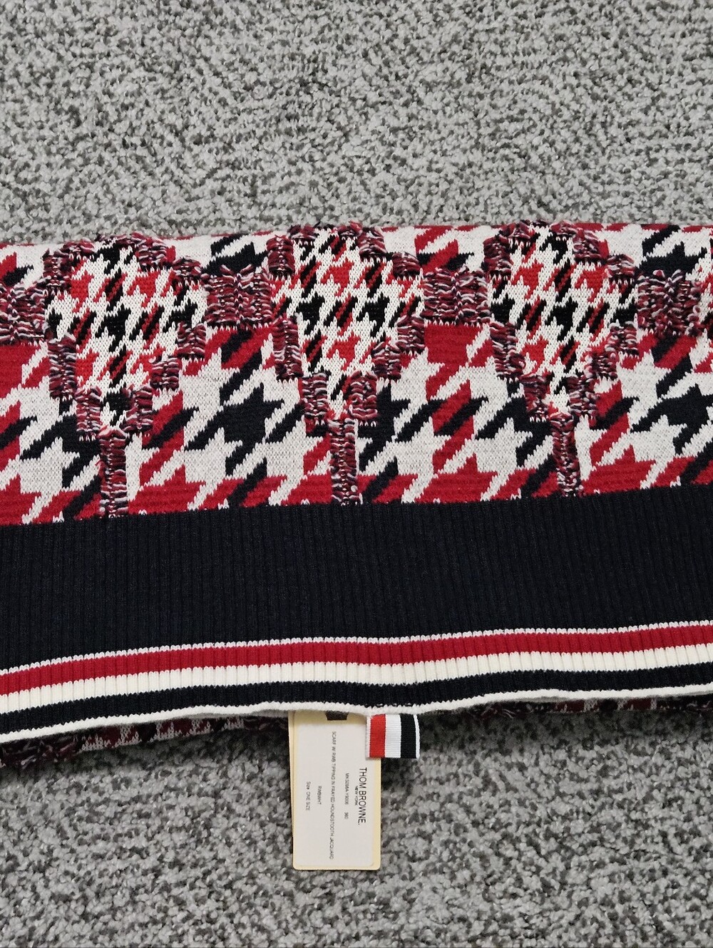 Thom Browne Houndstooth Wool-Blend Scarf w/ Tags - $1095 - Picture 6 of 11
